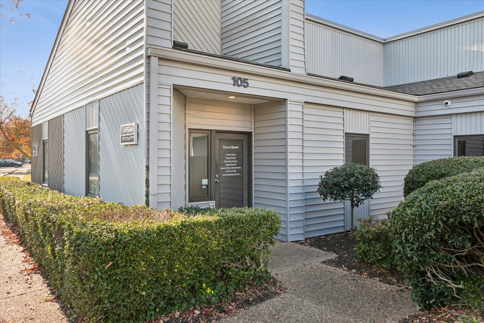 732 Thimble Shoals Blvd, Newport News, VA for sale Primary Photo- Image 1 of 39