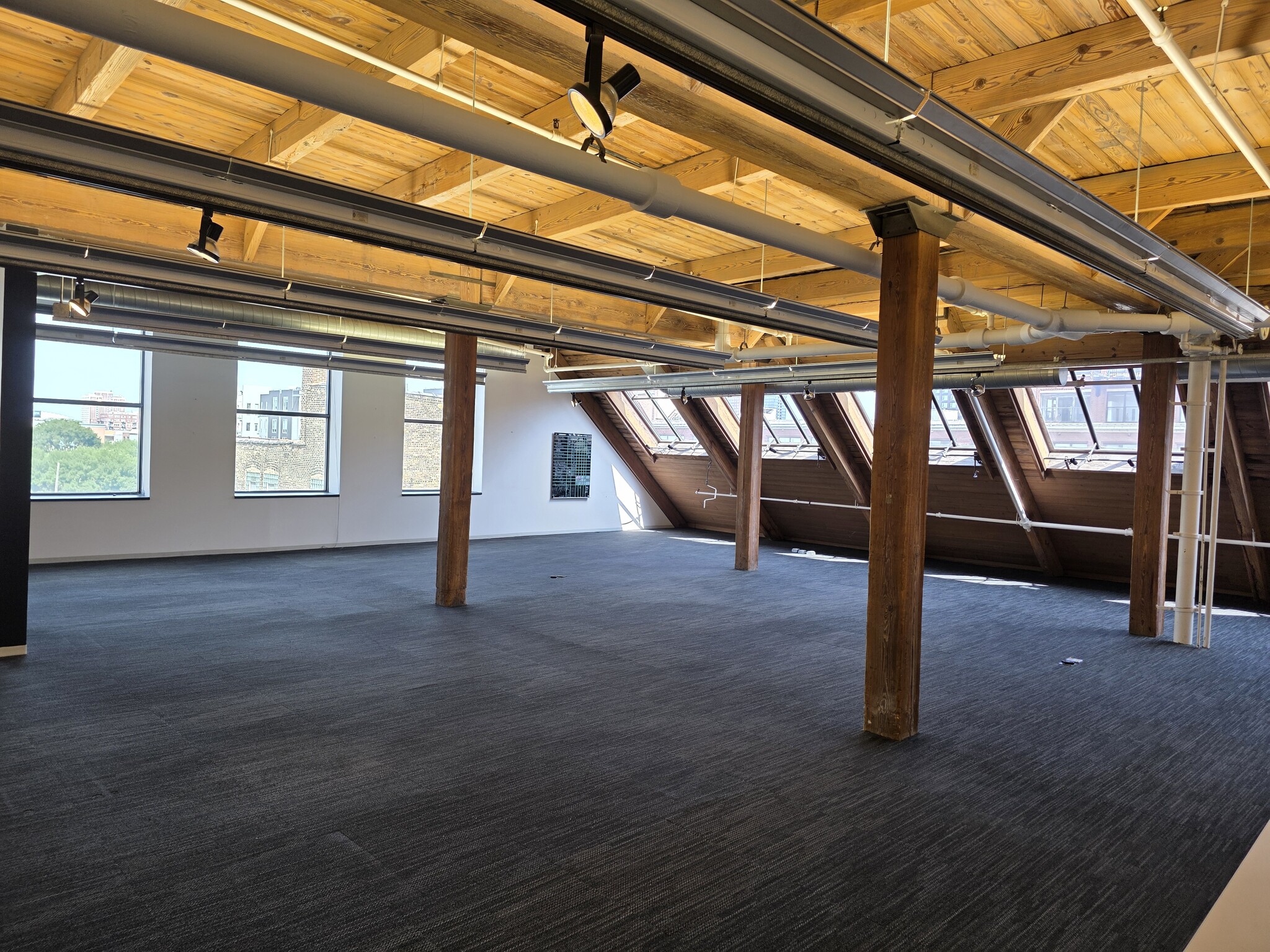 1021 W Adams St, Chicago, IL for lease Interior Photo- Image 1 of 5