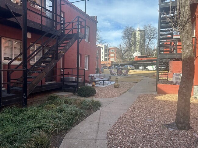 Plus de détails pour 1920 S Cheyenne Ave, Tulsa, OK - Multi-résidentiel à vendre