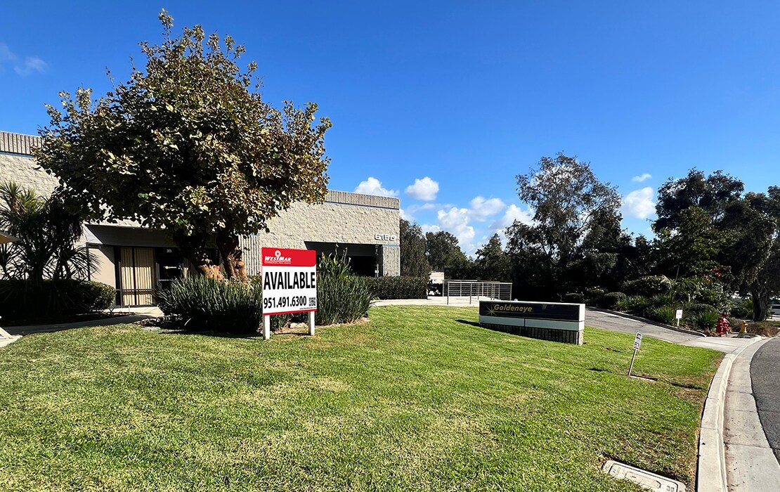 6150 Yarrow Dr, Carlsbad, CA à louer Photo du bâtiment- Image 1 de 7