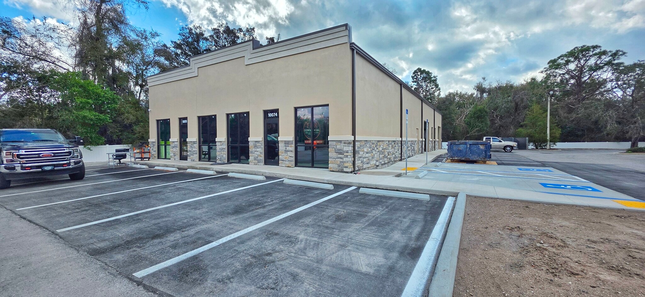 10070 Hudson Ave, Hudson, FL for lease Primary Photo- Image 1 of 4