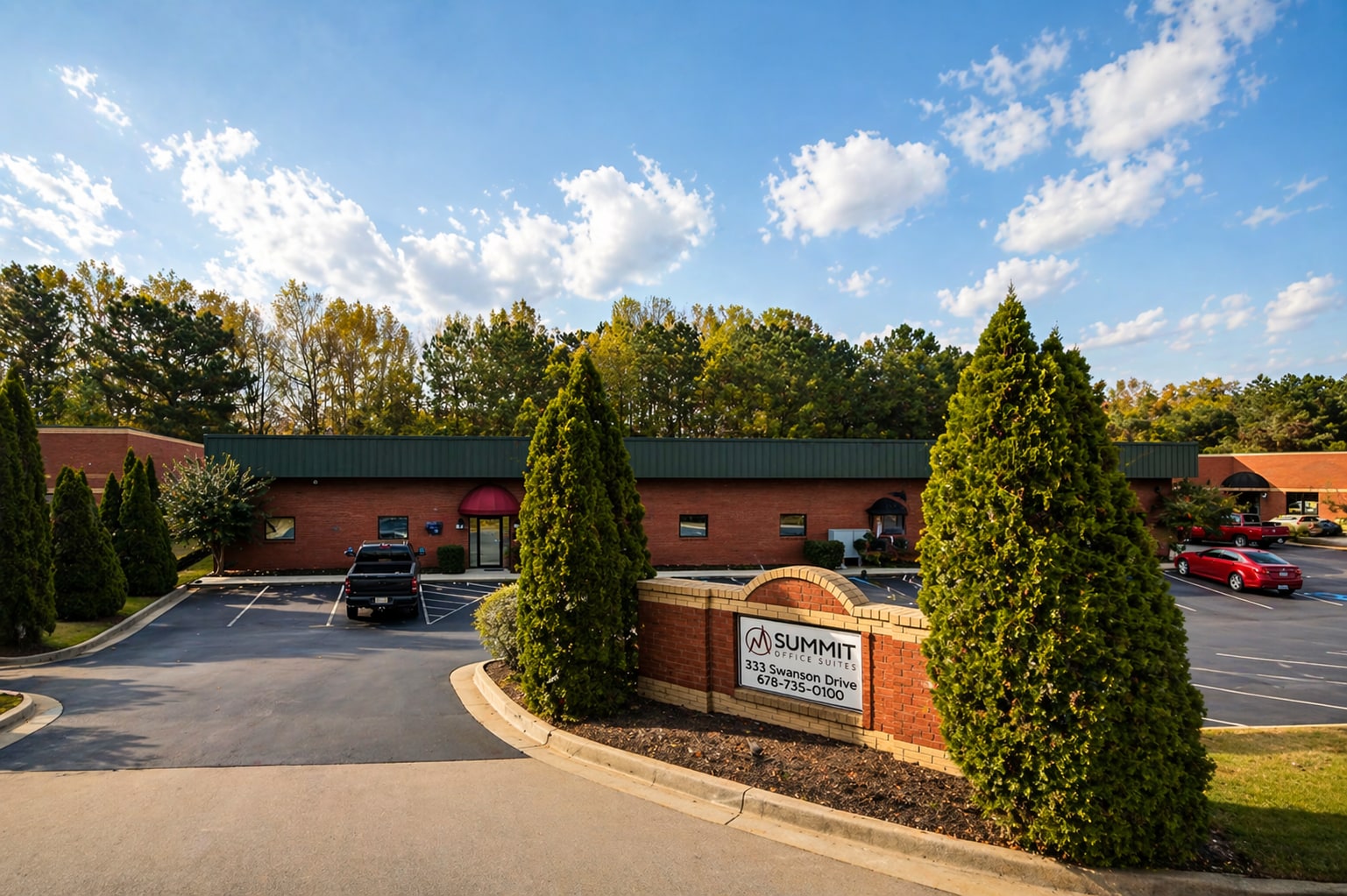 Summit Office Suites portfolio of 2 properties for sale on LoopNet.ca Primary Photo- Image 1 of 7