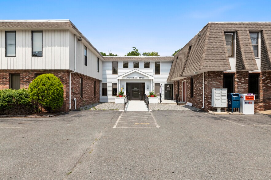 36-38 Mechanic St, Foxborough, MA à louer - Photo du bâtiment - Image 2 de 3