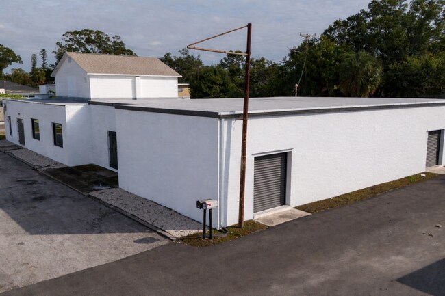 More details for 4700 22nd Ave S, Saint Petersburg, FL - Retail for Lease