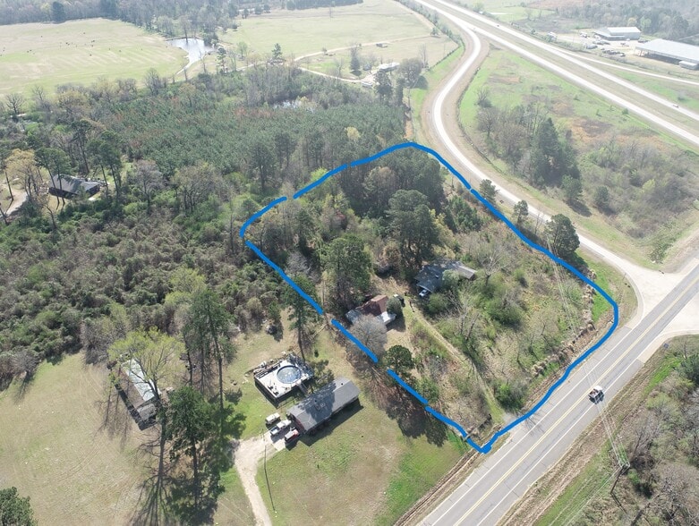 6590 Blackman Ferry Rd, Texarkana, AR for sale - Primary Photo - Image 1 of 6