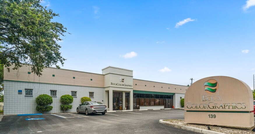 139 NW 3rd St, Boca Raton, FL à vendre - Photo du bâtiment - Image 1 de 14