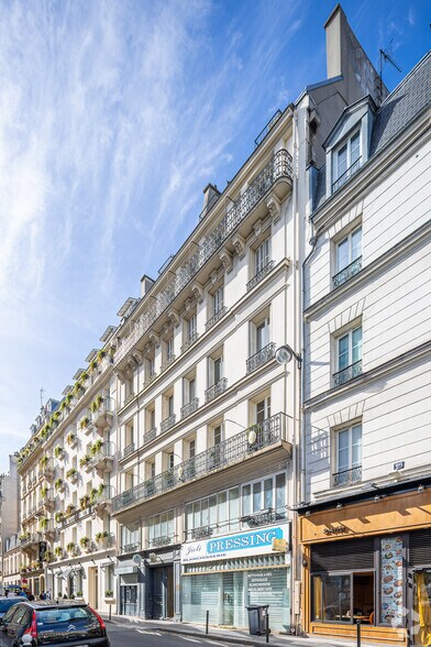 27 Rue Du Grand Prieuré, Paris à louer - Photo du bâtiment - Image 2 de 2