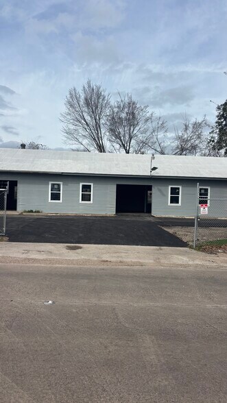 12024 Alief Clodine Rd, Houston, TX à vendre - Photo du bâtiment - Image 3 de 16