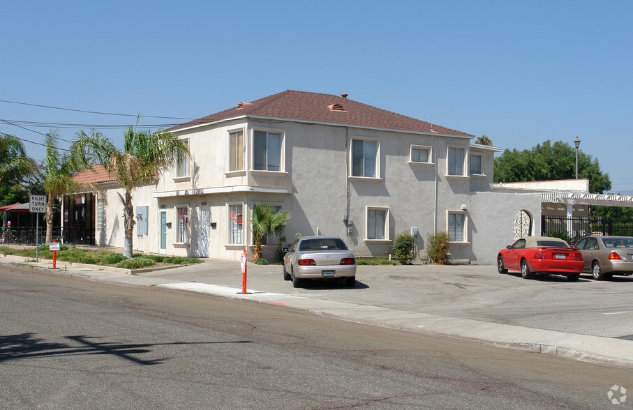 3010 E Los Angeles Ave, Simi Valley, CA for lease - Building Photo - Image 2 of 3