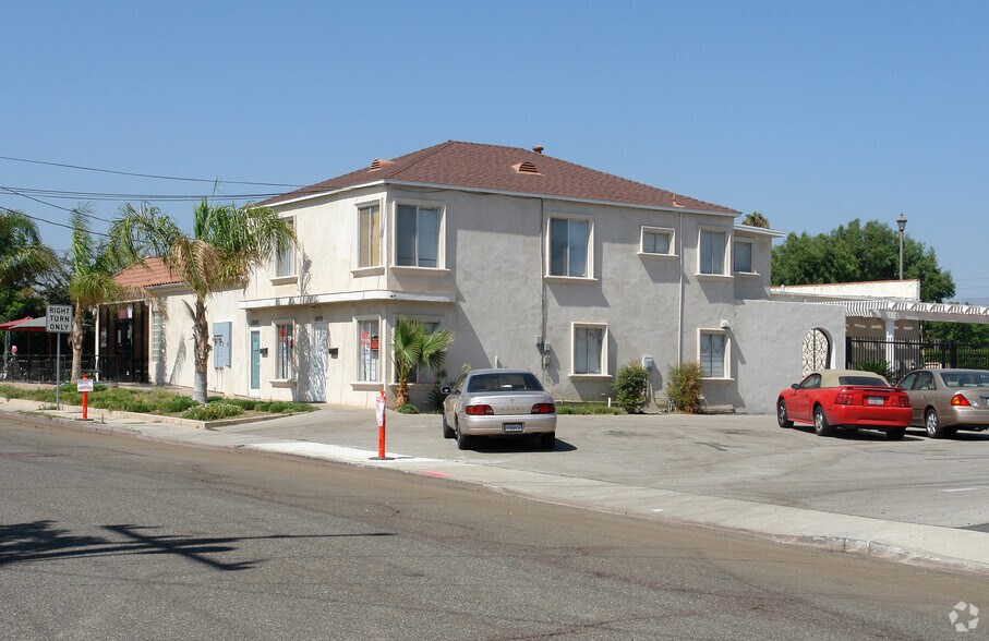 3010 E Los Angeles Ave, Simi Valley, CA à louer - Photo du bâtiment - Image 2 de 3