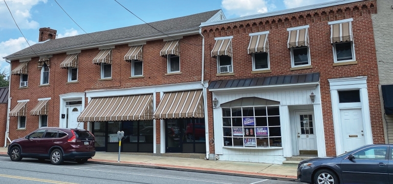 21 N Maple Ave, Greensburg, PA for lease - Primary Photo - Image 1 of 21