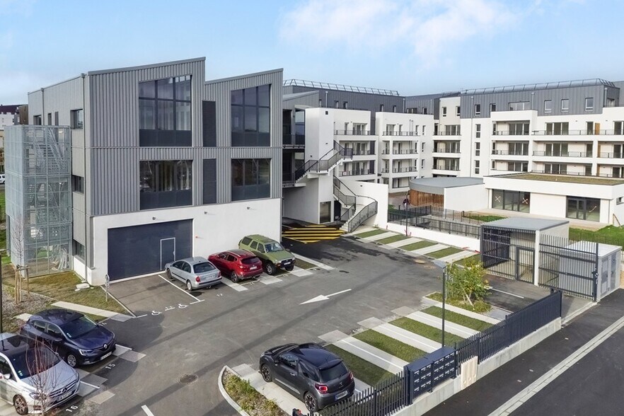 65 Rue Germaine Canonne, Angers à vendre - Photo du bâtiment - Image 3 de 3