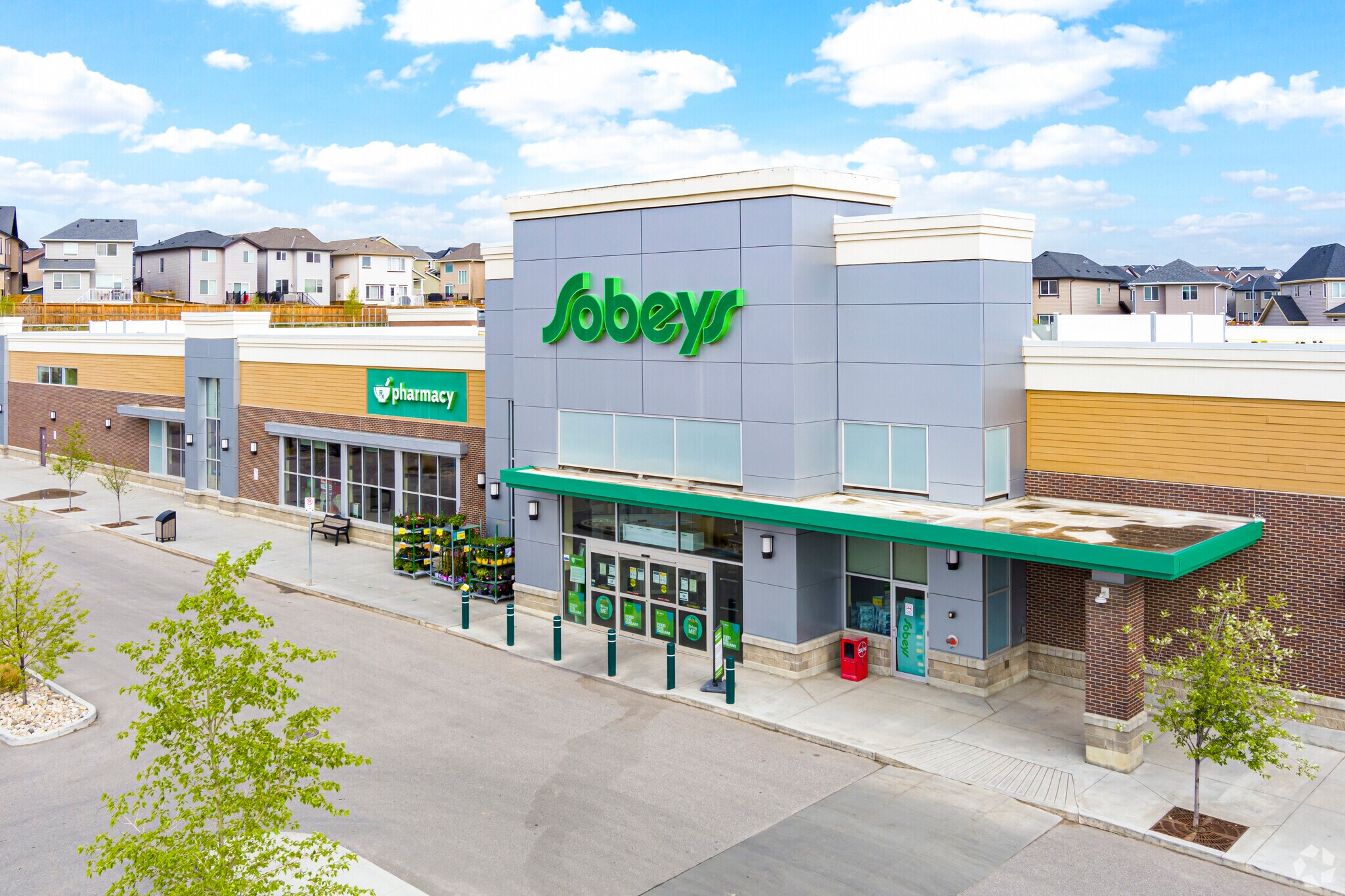 8 Nolan Hill Blvd NW, Calgary, AB for sale Primary Photo- Image 1 of 1