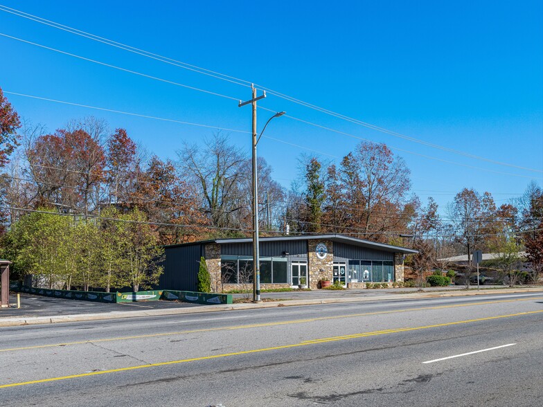 99 New Leicester Hwy, Asheville, NC for lease - Building Photo - Image 3 of 16