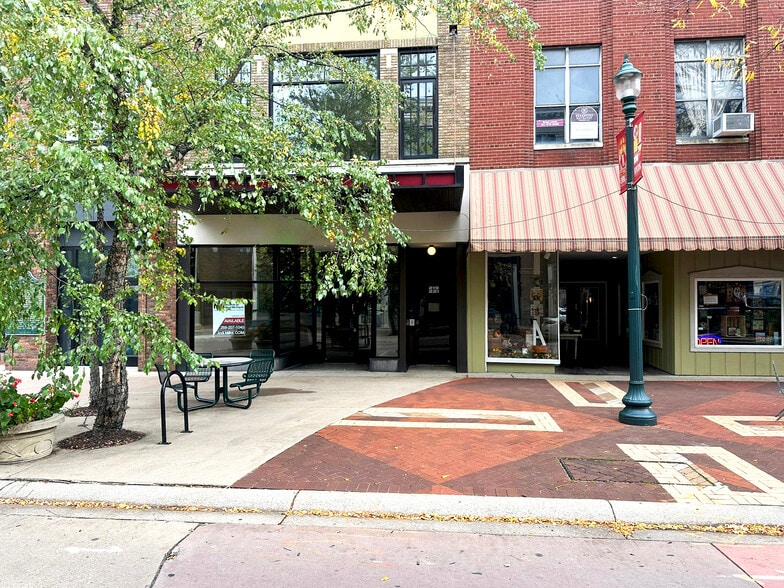 217 S Kalamazoo Mall, Kalamazoo, MI for lease - Primary Photo - Image 1 of 8