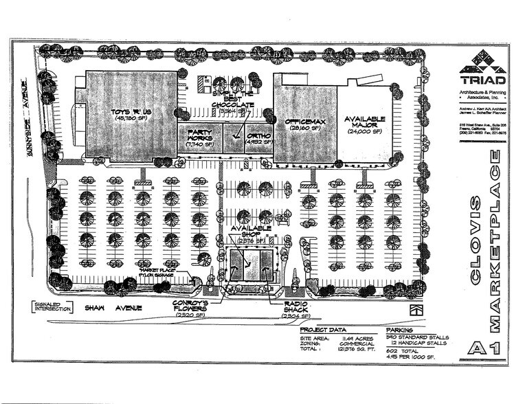 Shaw Ave, Clovis, CA à louer - Photo du bâtiment - Image 2 de 3