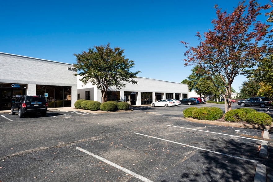 1665 Bonnie Ln, Cordova, TN for lease - Building Photo - Image 2 of 6