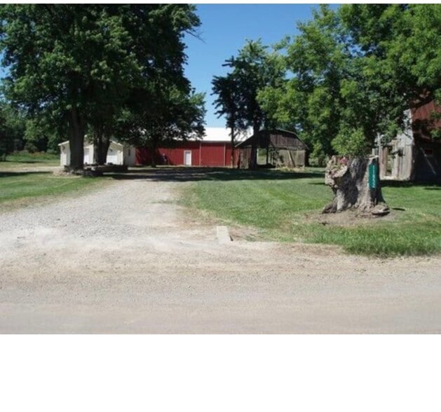 11852 Hill Rd, Riley, MI for sale - Building Photo - Image 1 of 1
