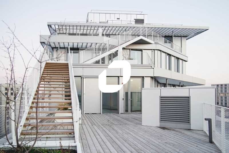 36 Avenue Amilcar Cabral, Saint-Denis for lease - Building Photo - Image 2 of 19