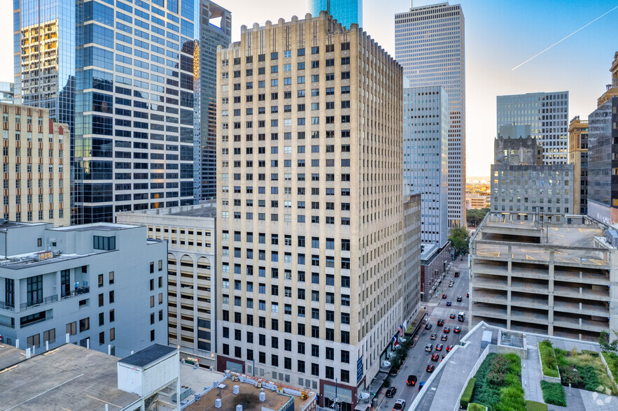 914 Main St, Houston, TX à louer - Photo principale - Image 1 de 8