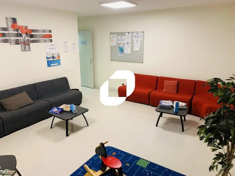 Bureau dans Lognes à louer - Photo intérieure - Image 2 de 11