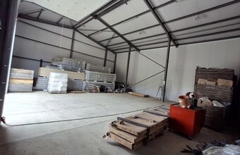 35 Sand Ln, Shefford for lease Interior Photo- Image 2 of 2