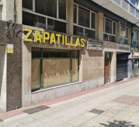 Multifamily in Oviedo, Asturias for sale Interior Photo- Image 1 of 3