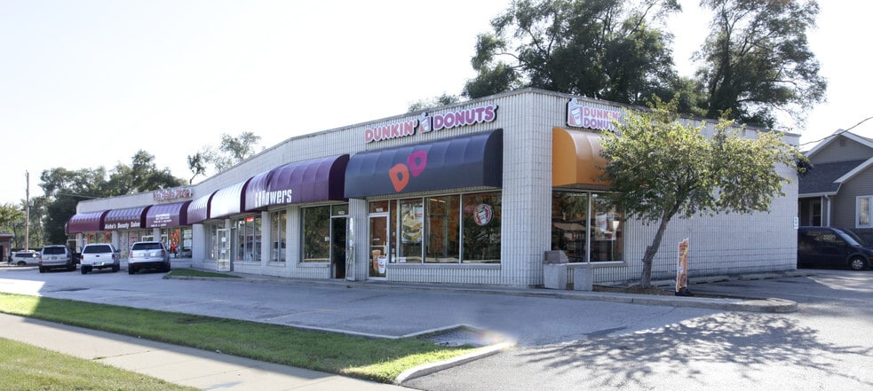 1926-1992 S River Rd, Des Plaines, IL for lease - Building Photo - Image 2 of 3