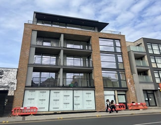 Plus de détails pour 574 High rd, Wembley - Commerce de détail à louer