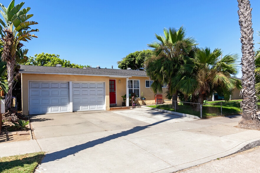 4985 Narragansett Ave, San Diego, CA for sale - Building Photo - Image 3 of 12