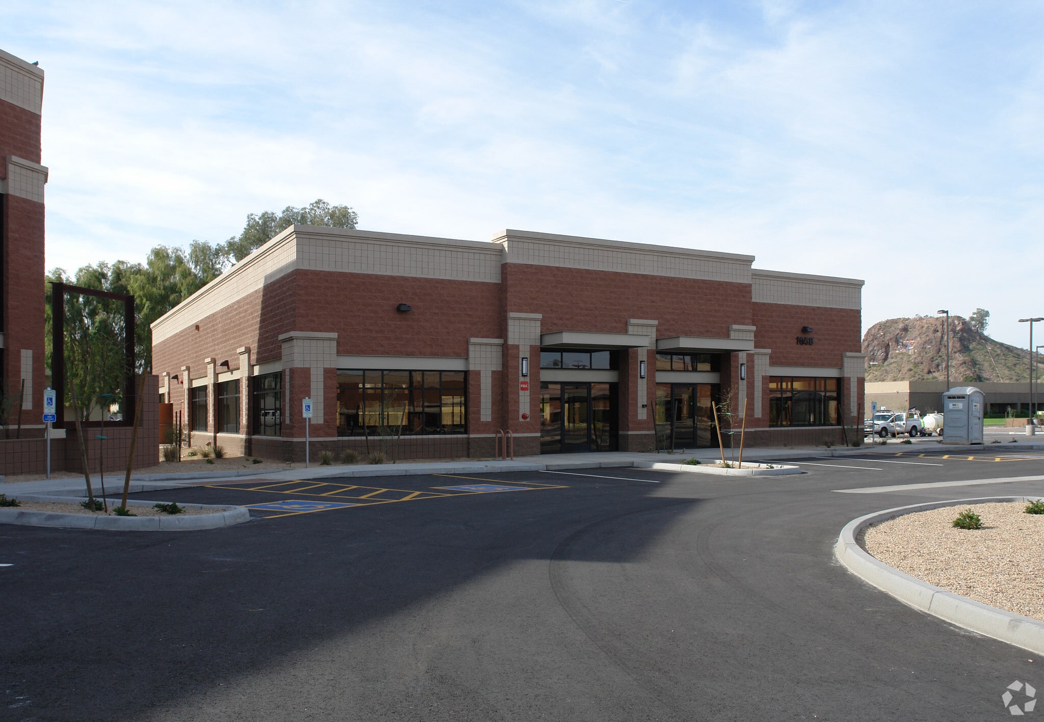 1658 S Priest Dr, Tempe, AZ for lease Primary Photo- Image 1 of 28