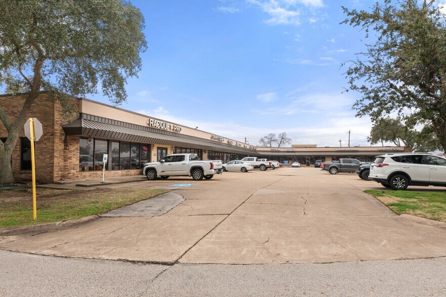 16912-16972 Old Galveston Rd, Webster, TX à louer - Photo du bâtiment - Image 3 de 15