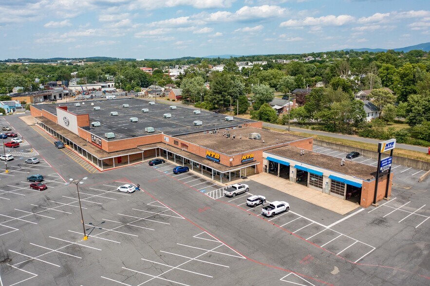 580 Mason, Harrisonburg, VA for sale - Building Photo - Image 2 of 22