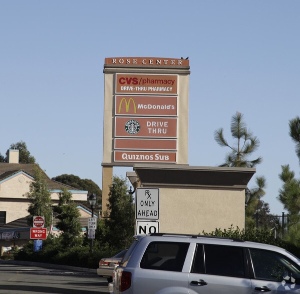 2130-2158 Columbus Pky, Benicia, CA for lease - Building Photo - Image 3 of 15