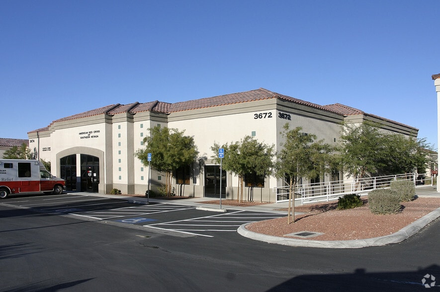 3672-3674 N Rancho Dr, Las Vegas, NV à vendre - Photo du bâtiment - Image 3 de 27