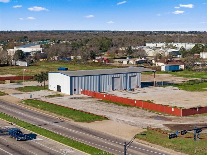 108 San Jacinto Ln, Bryan, TX à louer - Aérien - Image 2 de 8