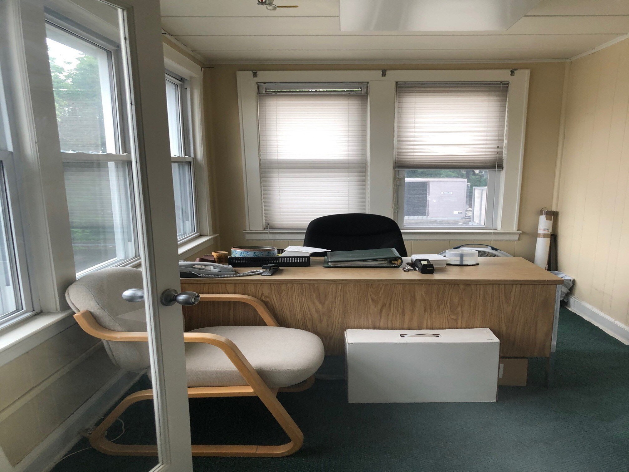 20 W Clinton Ave, Tenafly, NJ for lease Interior Photo- Image 1 of 5