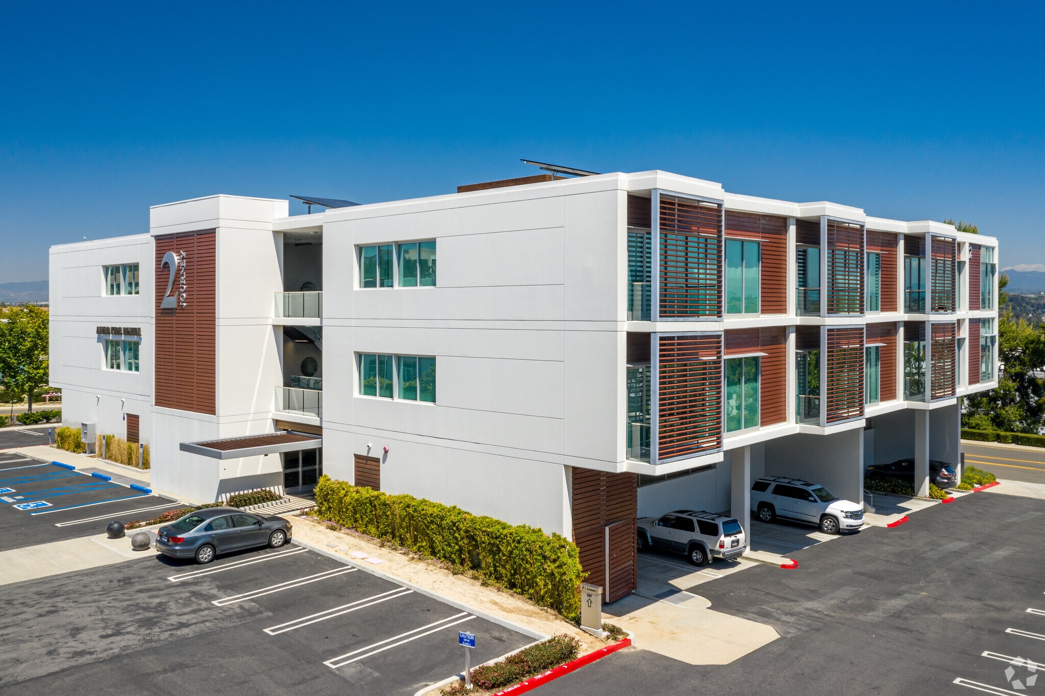 2 Journey, Aliso Viejo, CA for lease Primary Photo- Image 1 of 8
