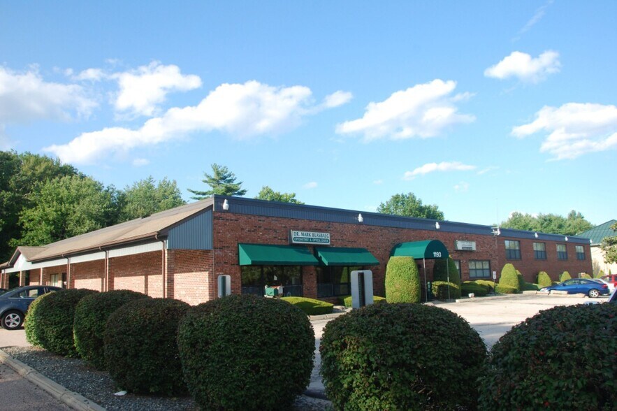 1193 Tiogue Ave, Coventry, RI à louer - Photo du bâtiment - Image 3 de 15