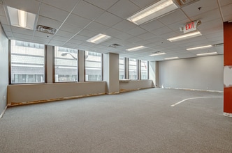 35 E 7th St, Cincinnati, OH à louer Photo intérieure- Image 1 de 7