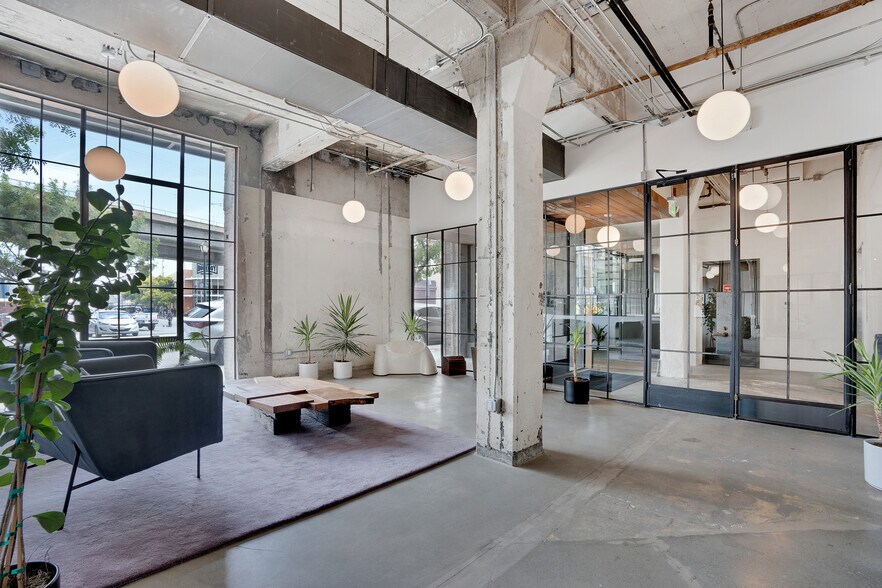 837 N Spring St, Los Angeles, CA à vendre - Numérisation 3D de Matterport - Image 2 de 30