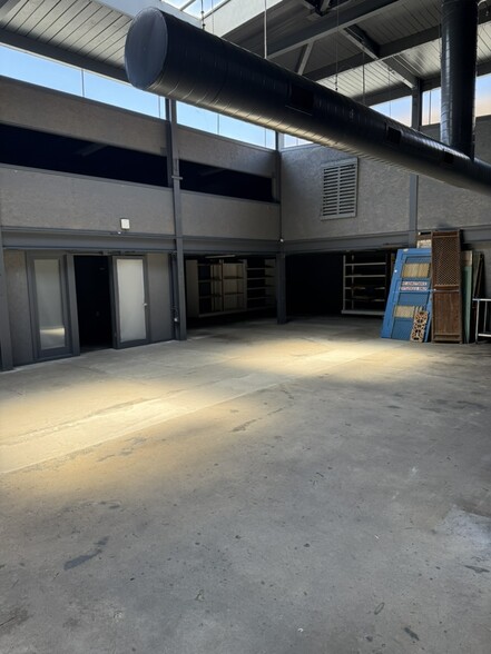 3015 Adeline St, Oakland, CA for lease - Building Photo - Image 1 of 8