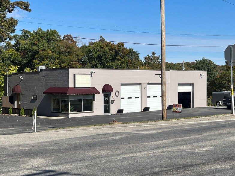 604 Wallace Run Rd, Beaver Falls, PA à vendre - Photo du bâtiment - Image 3 de 21