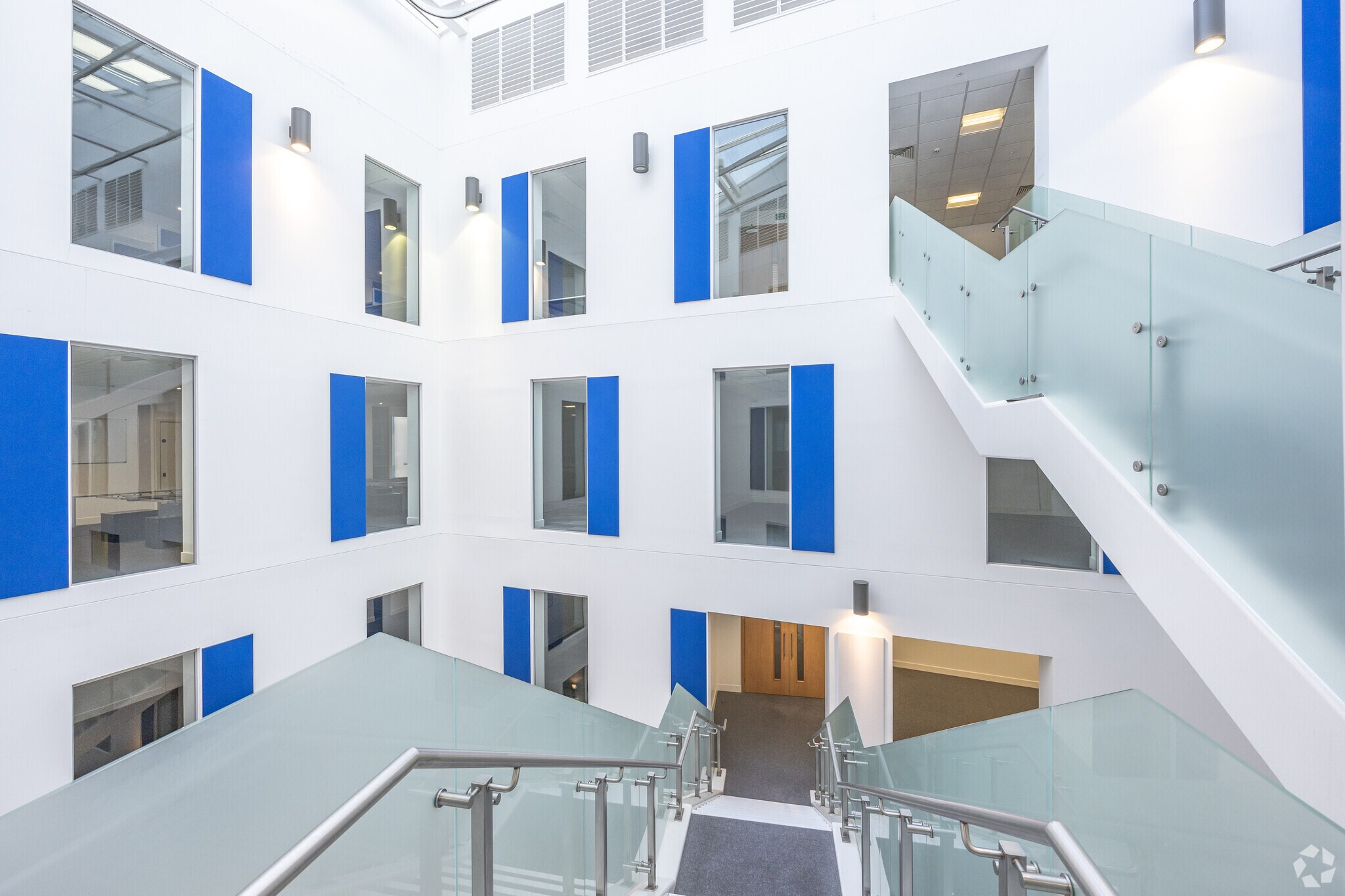 Queensway, Newport à louer Photo intérieure- Image 1 de 2