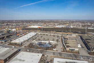 6325-6475 Boul des Grandes-Prairies, Montréal, QC - Aerial  map view - Image1