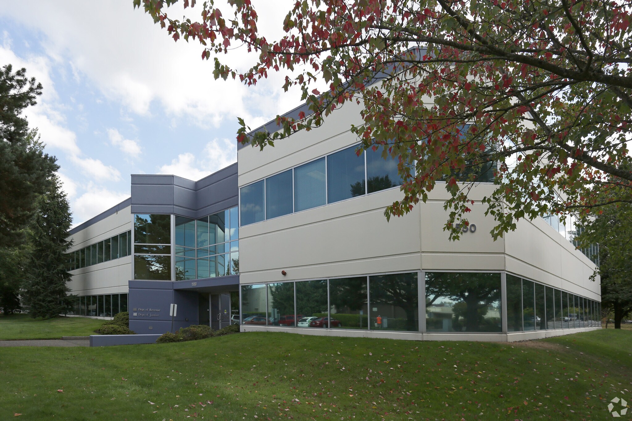 1550 NW Eastman Pkwy, Gresham, OR for sale Primary Photo- Image 1 of 1