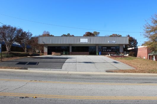 209 E Butler Rd, Mauldin, SC for lease - Building Photo - Image 1 of 5