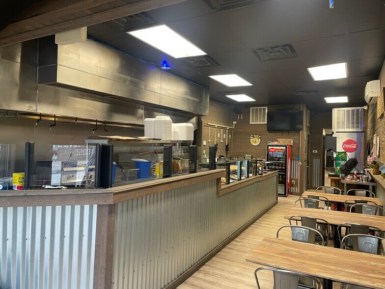 232 Locust St, Columbia, PA à vendre - Photo intérieure - Image 3 de 6