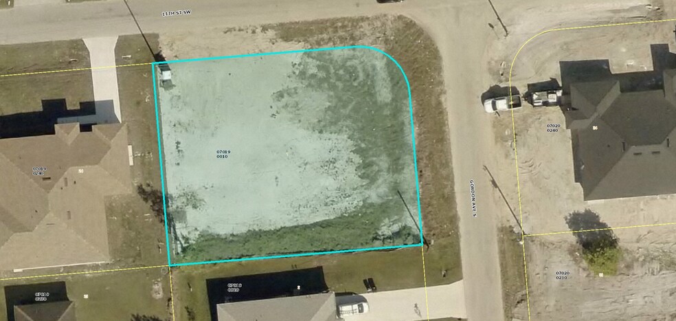 1100 Gordon S Ave, Lehigh Acres, FL for sale - Aerial - Image 1 of 1