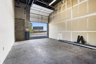 215 N Grant Ave, Springfield, MO à louer Photo intérieure- Image 2 de 21